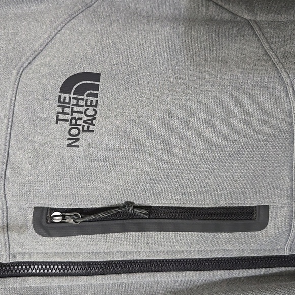 The North Face Canyonlands Mens Light Gray and 1/2 Zip Pullover Large NWOT - Picture 2 of 6